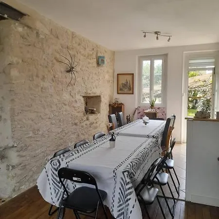 La Brunette : Grande Maison Avec Jardin Holiday home