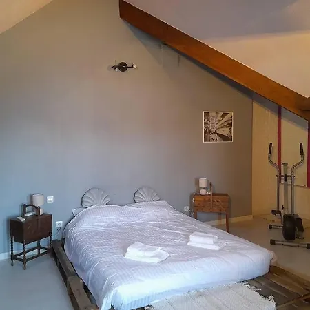La Brunette : Grande Maison Avec Jardin Holiday home Crepy-en-Valois